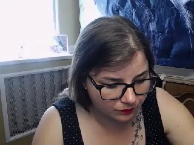 Live sex webcam photo for MonLais #253750217