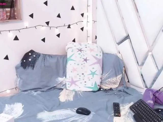 Live sex webcam photo for CorinaHudson #251629814