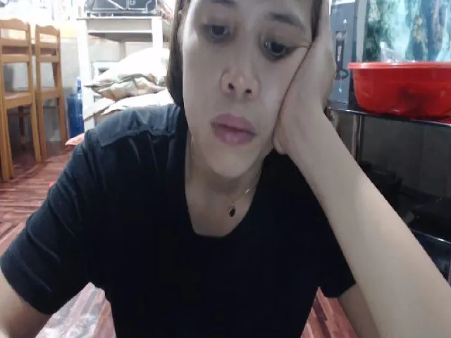 Live sex webcam photo for Beverly_19 #256769074