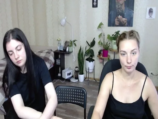 Live sex webcam photo for UrBlack_Kitty #256190011