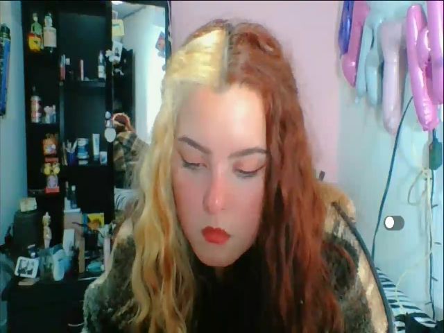 Live sex webcam photo for Amanda_Callum #254024530