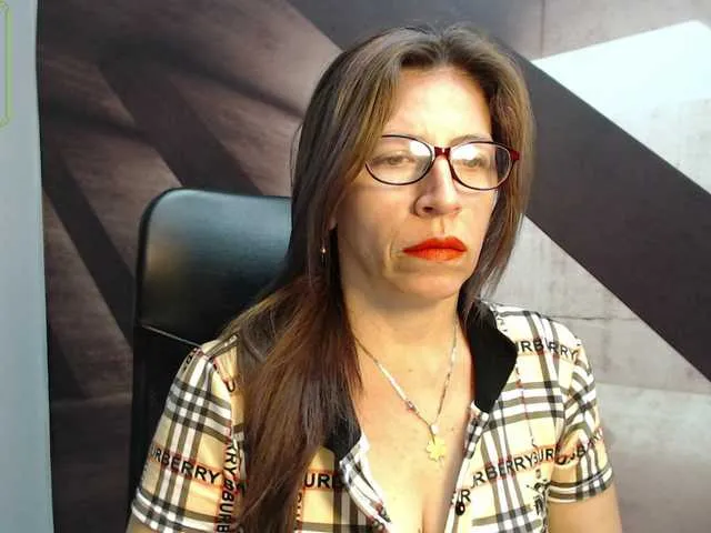 Live sex webcam photo for maturehot-1 #241387007