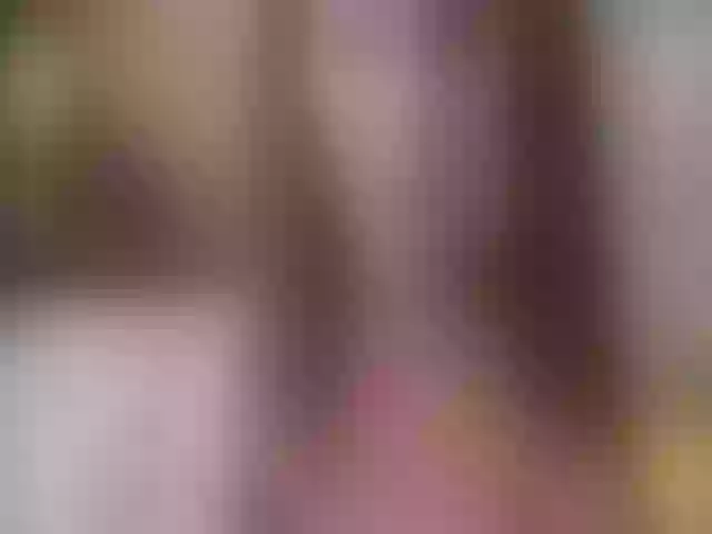 Live sex webcam photo for LilEmmy1999 #264478156
