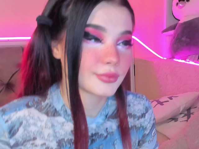 Live sex webcam photo for sweetbutty- #245526224