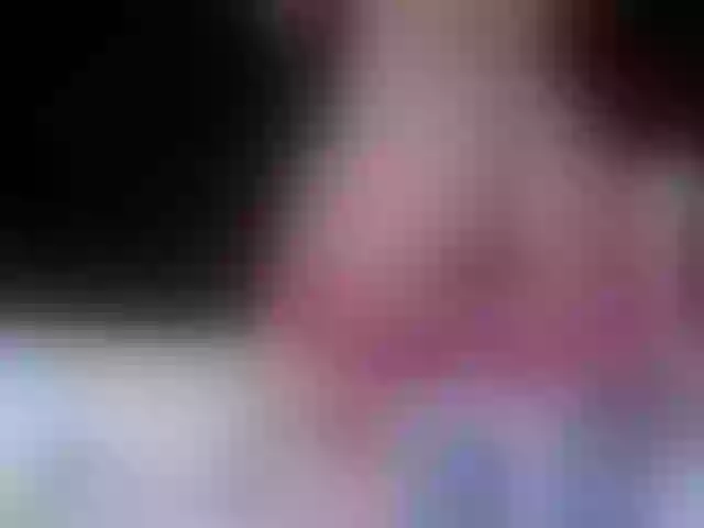 Live sex webcam photo for AnnieMiller- #241235617