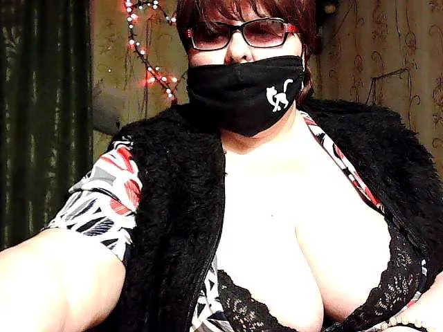 Live sex webcam photo for lady-Nicol #242652992