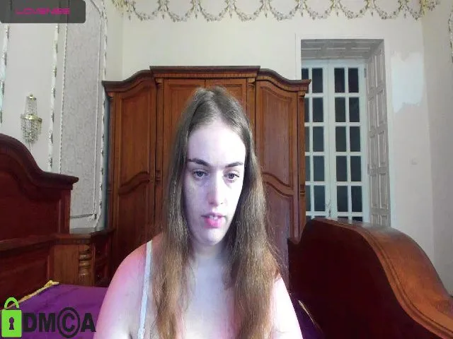 Live sex webcam photo for Fi_Lena #264159554