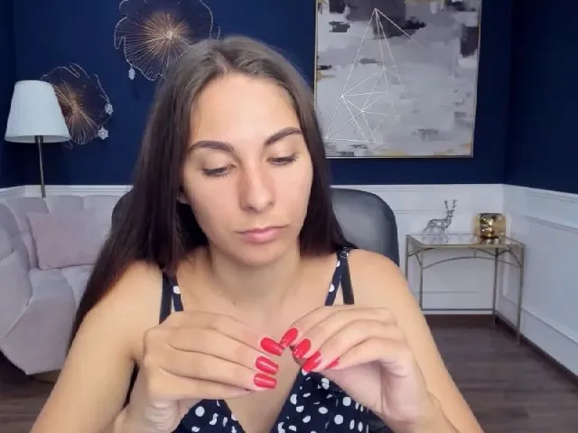Live sex webcam photo for EmilyStarr #256232977