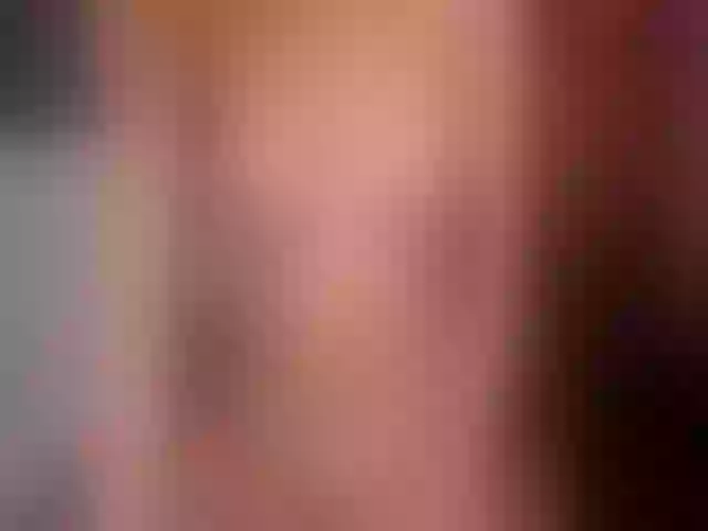 Live sex webcam photo for Alysonluvv #263909450