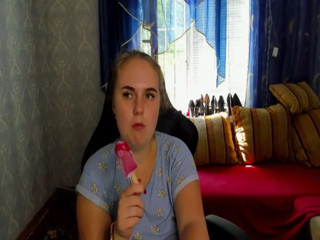 Live sex webcam photo for MaryKent #264241843