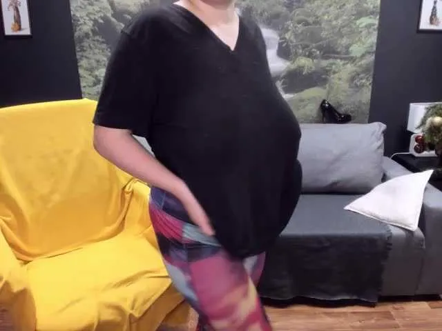 Live sex webcam photo for CoconutLegs #240941999