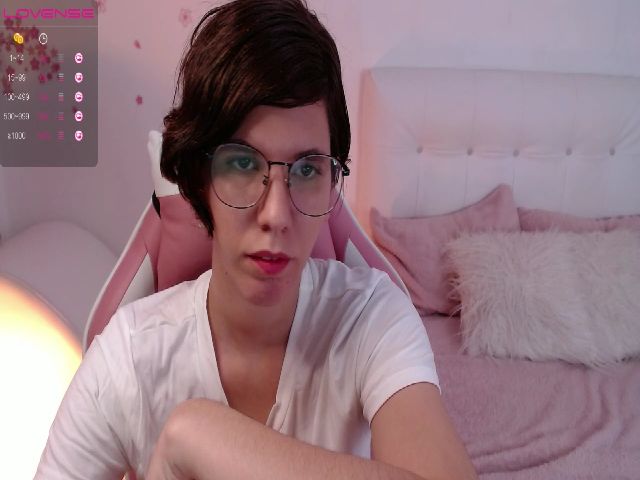 Live sex webcam photo for Eligos69 #255062483