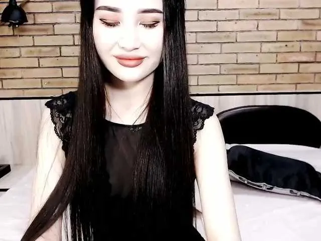 Live sex webcam photo for angelasia #245404471