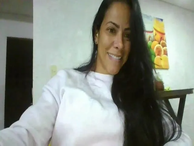 Live sex webcam photo for sweettcoach #254699871