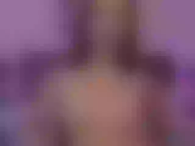Live sex webcam photo for MissAkiro #249787764