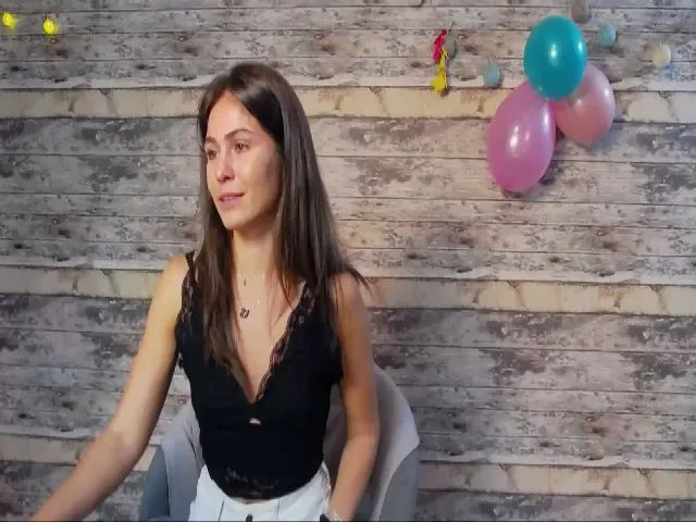 Live sex webcam photo for Naiadde #253420570
