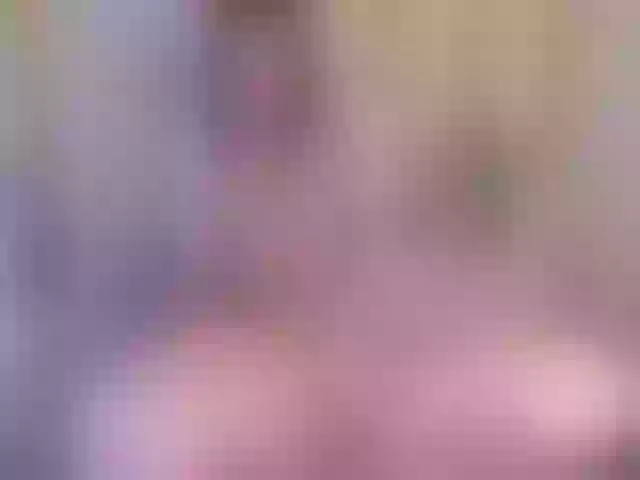 Live sex webcam photo for Julietacollin #261955507
