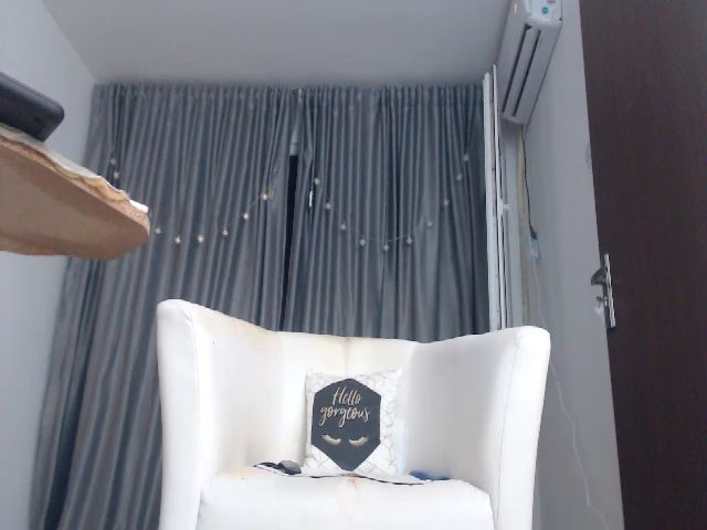 Live sex webcam photo for Ana_Delicious #252323578