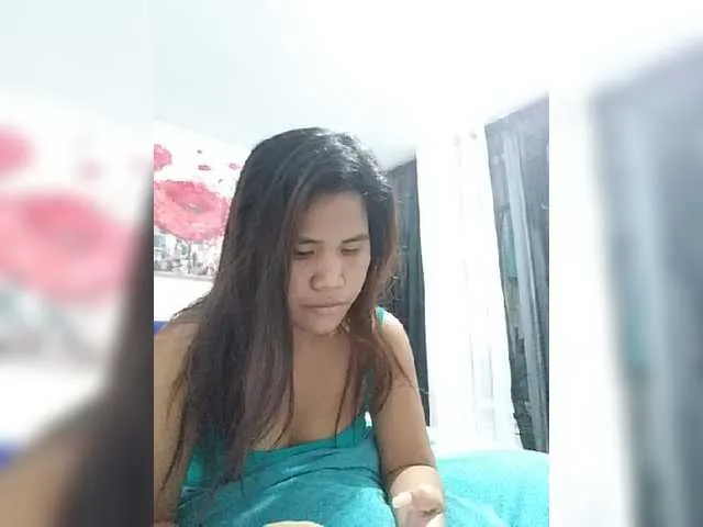 Live sex webcam photo for YourGirl9 #253602170