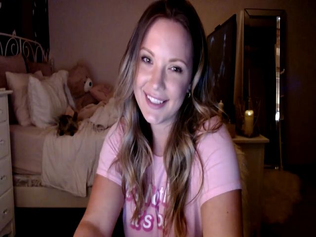 Live sex webcam photo for MissTinsleyyx #257412989
