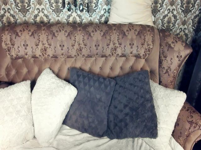 Live sex webcam photo for Tori_Blacks #257099448