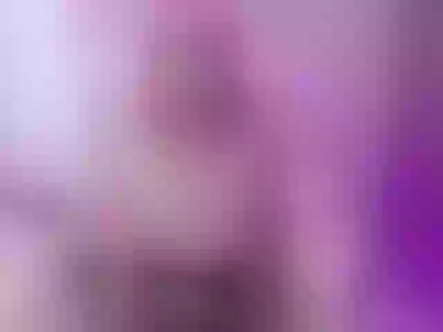 Live sex webcam photo for Sophie_pink18 #254239530