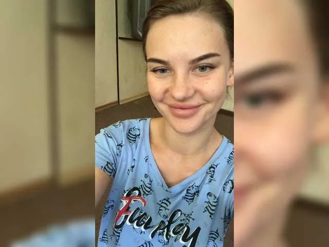 Live sex webcam photo for Rondalime #243687670