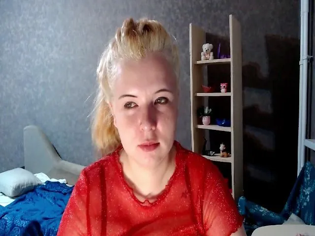 Live sex webcam photo for Melina_Top #265137093