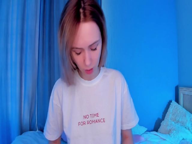 Live sex webcam photo for Jumphigherr #260448232