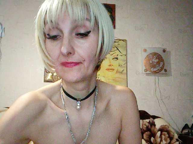 Live sex webcam photo for Ryzhulya1 #241545388