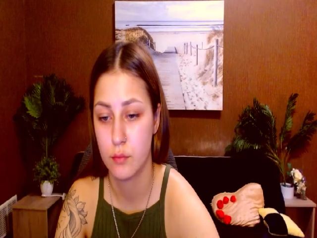 Live sex webcam photo for MsDream_ #253116403