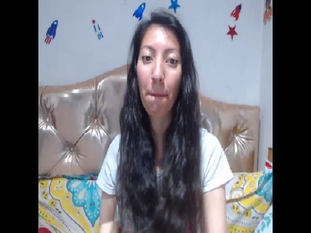 Live sex webcam photo for Kaymilf #252955424