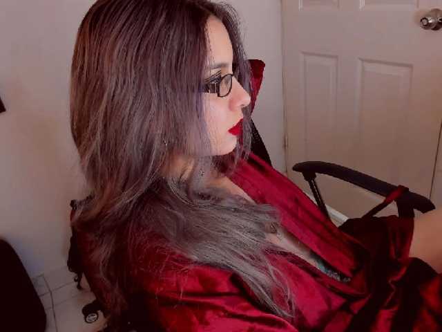 Live sex webcam photo for LilithMystic #241198023