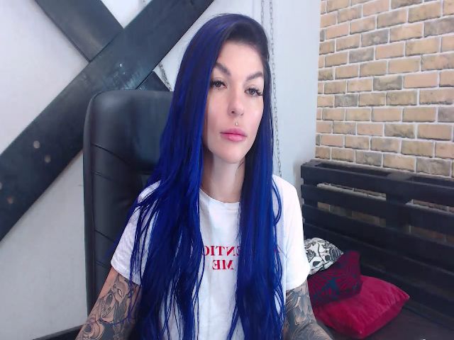Live sex webcam photo for Lily_jay #264638443