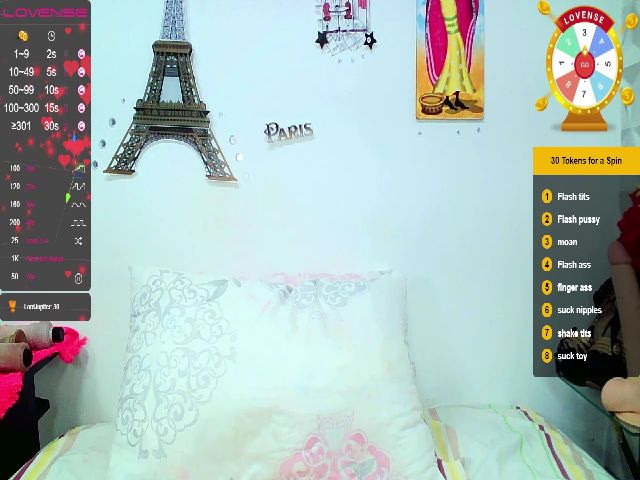 Live sex webcam photo for Saraxsexy #253563890