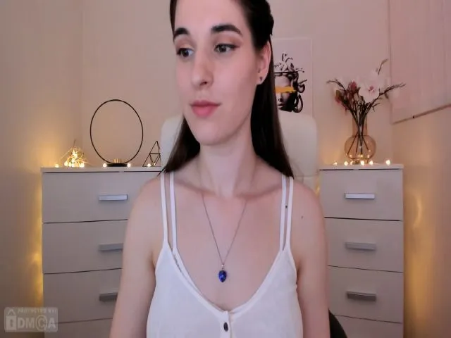 Live sex webcam photo for Jenny_Dove #253854167