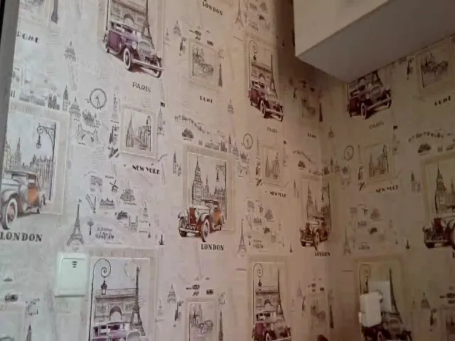 Live sex webcam photo for JolyBoss #263564317