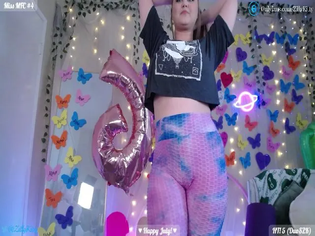 Live sex webcam photo for ZillyKitty #252283101