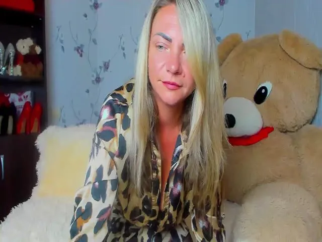 Live sex webcam photo for Alisa_Sims #253572100