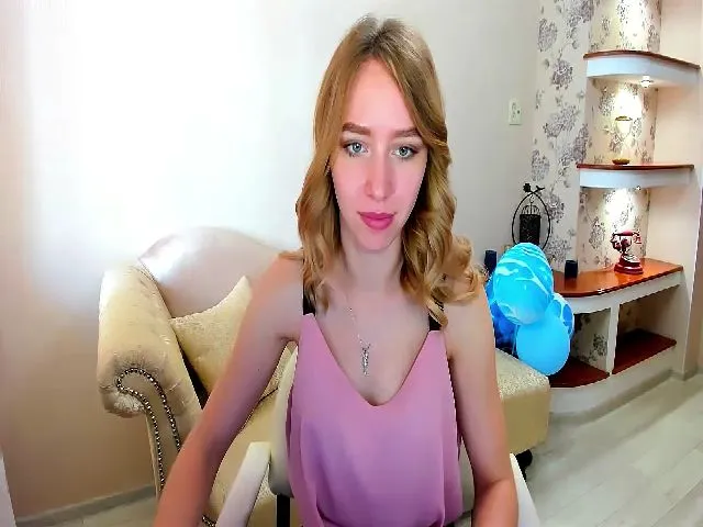 Live sex webcam photo for CrystalSsoul #253000313