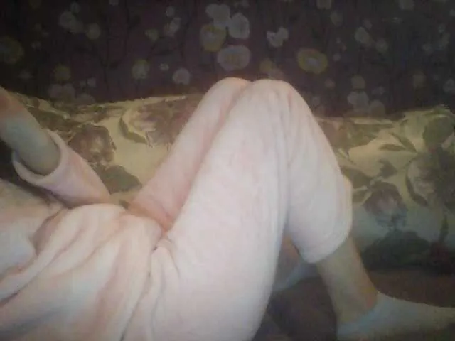 Live sex webcam photo for leila36 #241350987