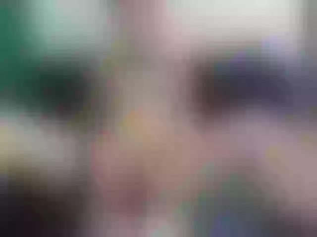 Live sex webcam photo for BeautyM27 #258535628