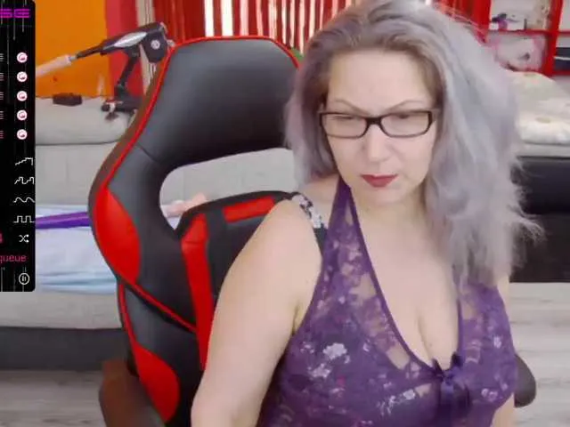 Live sex webcam photo for Lisabigtits #241284321