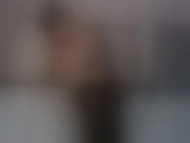 Live sex webcam photo for JuliaJuliette #255014084