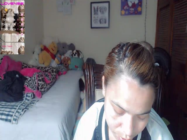 Live sex webcam photo for Meganhill_ #252350388