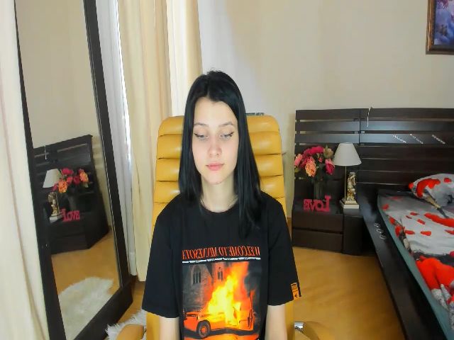 Live sex webcam photo for SoniNex #256902907