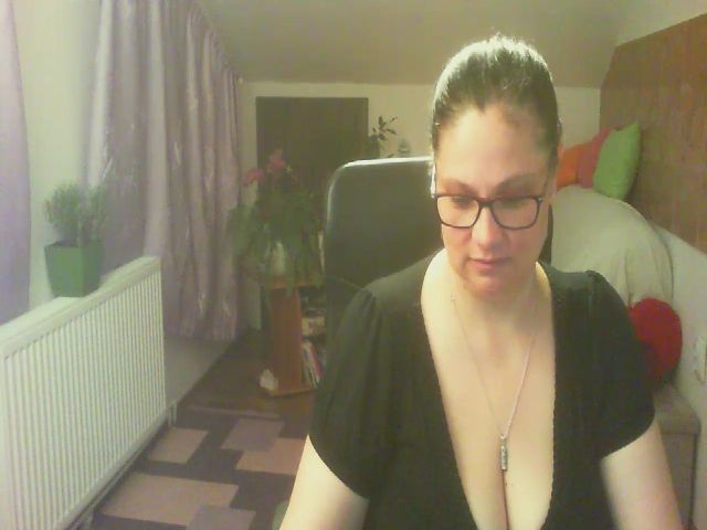 Live sex webcam photo for boosty4you #265095256