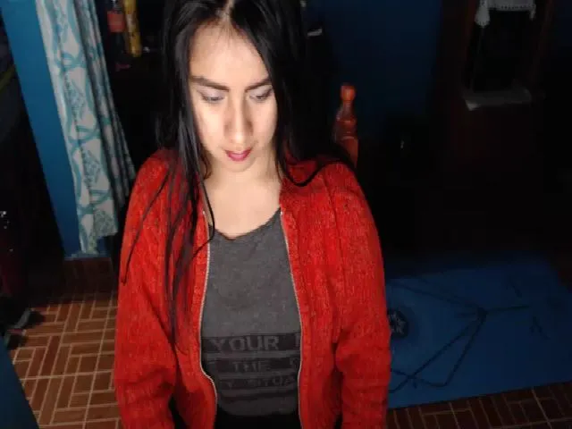 Live sex webcam photo for Hairy_Young1 #255315269