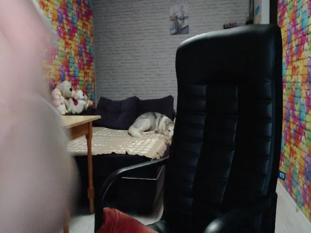 Live sex webcam photo for Kelly_Winter_ #261502934