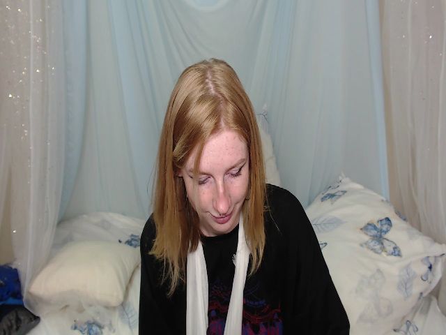 Live sex webcam photo for ImFoxx #255896154